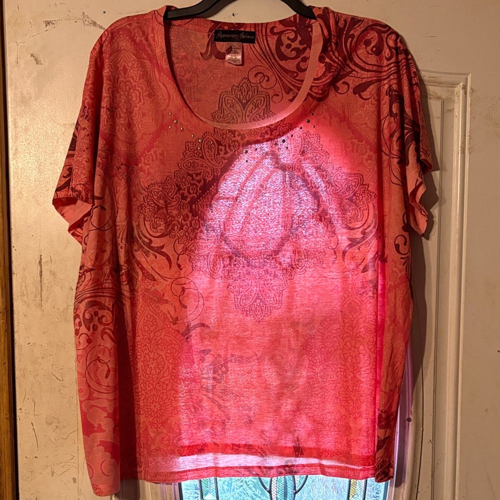 Chic Pink Patterned Women's Blouse
